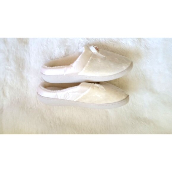 Velveteen Memory Foam Lined Slippers (Size Small / 5-6) White Color Only ~ NEW!! - Picture 5 of 8